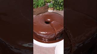 🔸Bolo de Prestígio que já sai Recheado do Forno 🍫🥥 #shorts