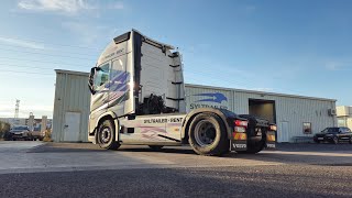 Volvo FH 500 Globetrotter XXL (Location / Rent) トラクタートラック販売用 - 画像 4 | Autoline JP 新しいVolvo FH 500 Globetrotter XXL (Location / Rent) トラクタートラック | 画像 4 - Autoline