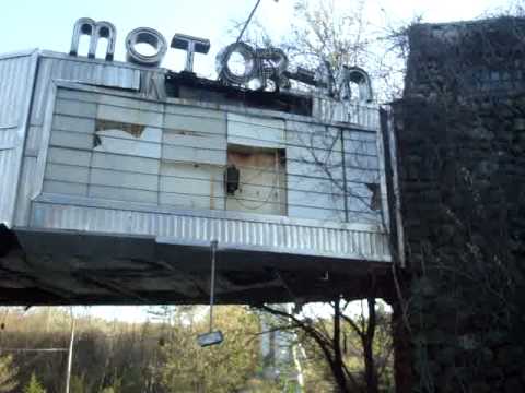 Abandoned Drive-In: The Sutton Motor-In (Sutton, Massachusetts)