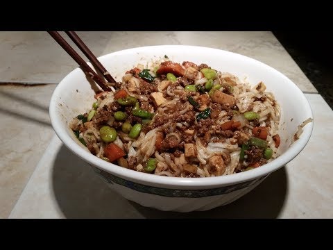 How to make Zha Jiang Mian/Noodles (炸酱面)