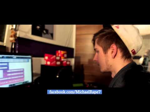Michael Rape - Der Investmentbanker [Kollegahs Lyrik Lounge] [HD]