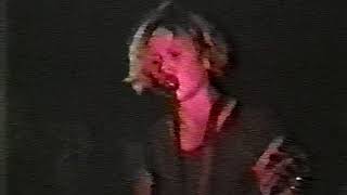 Babes in Toyland -  Oh Yeah! (live 1994)