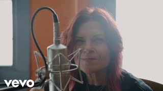 Rosanne Cash - She Remembers Everything (Acoustic)