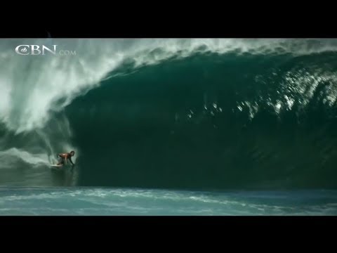The 700 Club previews The Perfect Wave with Ian McCormack