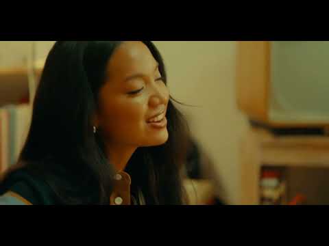 HILLARI - Lose it all (Official Music Video)