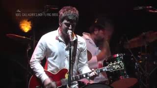 Noel Gallagher&#39;s HFB - Everybody&#39;s On the Run (Fuji Rock Festival &#39;12)28/07/12