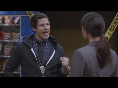 Brooklyn Nine-Nine - 3x23 - Amy confronts Jake