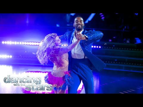 Calvin Johnson Jr. and Lindsay Arnold Jive/Quickstep Fusion (Week 11) | Dancing With The Stars