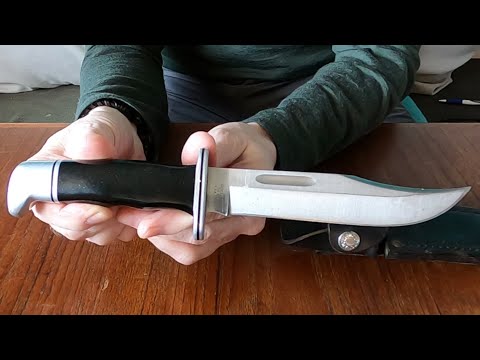 Buck 119 - a reliable camping/hunting knife.