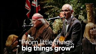 &quot;From little things, big things grow&quot;: Paul Kelly, Kev Carmody remember Gough in song