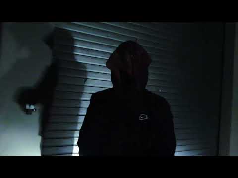 YOUNG CA$H - BITCH (CLIP OFFICIEL)