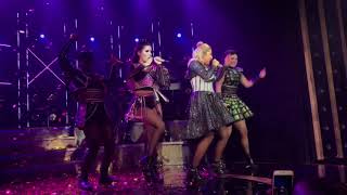 SIX MEGASIX SINGALONG - FULL LONDON CAST - 08.10.2019