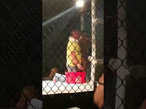 Chaka Worthy vs Brian Doogie Hauser   Rubber City Throwdown