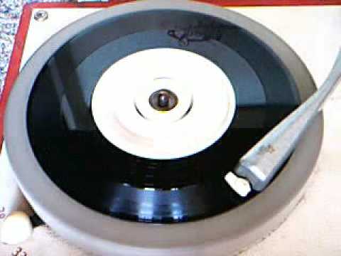 Rudolph & The Gang - Here Comes Fatty Clause  ~  Christmas Novely