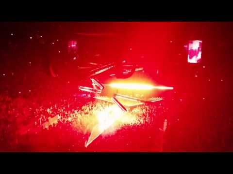 The Weeknd - The Hills / LIVE VANCOUVER 2017 APRIL 25th (nosebleed lightshow experience)