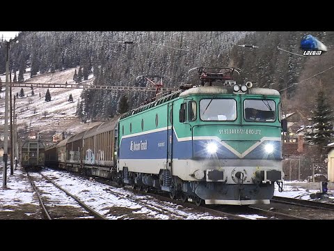 Tren de Marfă Unicom Tranzit în Gara Iacobeni pe Seară - 18 Martie 2025