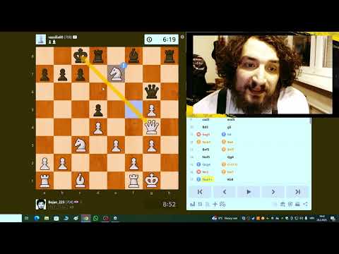 Šah na Chess.com - analiza partije (amaterske)
