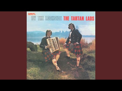 Sing Us A Song Of Bonnie Scotland/It's A Long Way To Tipperary/Pack Up Your Troubles In Your...