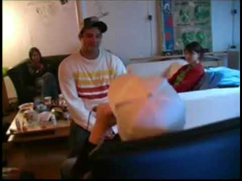 SIDO INTERVIEW MIT MC RENE 07.10.2004, AM TAG DER KETTE, AGGRO BERLIN