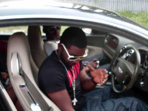 Kentro World .Aiye Cross over -  Produced by Puffy Tee