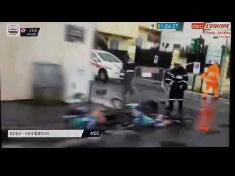 Dude Ignores Bike Race & Crosses The Street Taking Down Two Cyclists