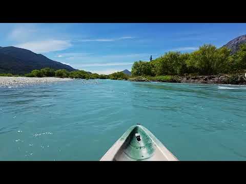 Navegamos el RIO que le da un color especial al LAGO PUELO #verano 2026 TURBIO en #kayak #argentina