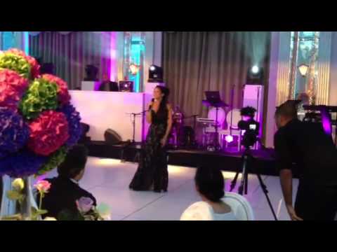 Tara Divina - Heaven (Brian Adams) at London Claridges
