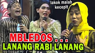 Download lagu Joget india versi Guyon Maton lucune loooo..!! - Alun - alun Lamongan mp3