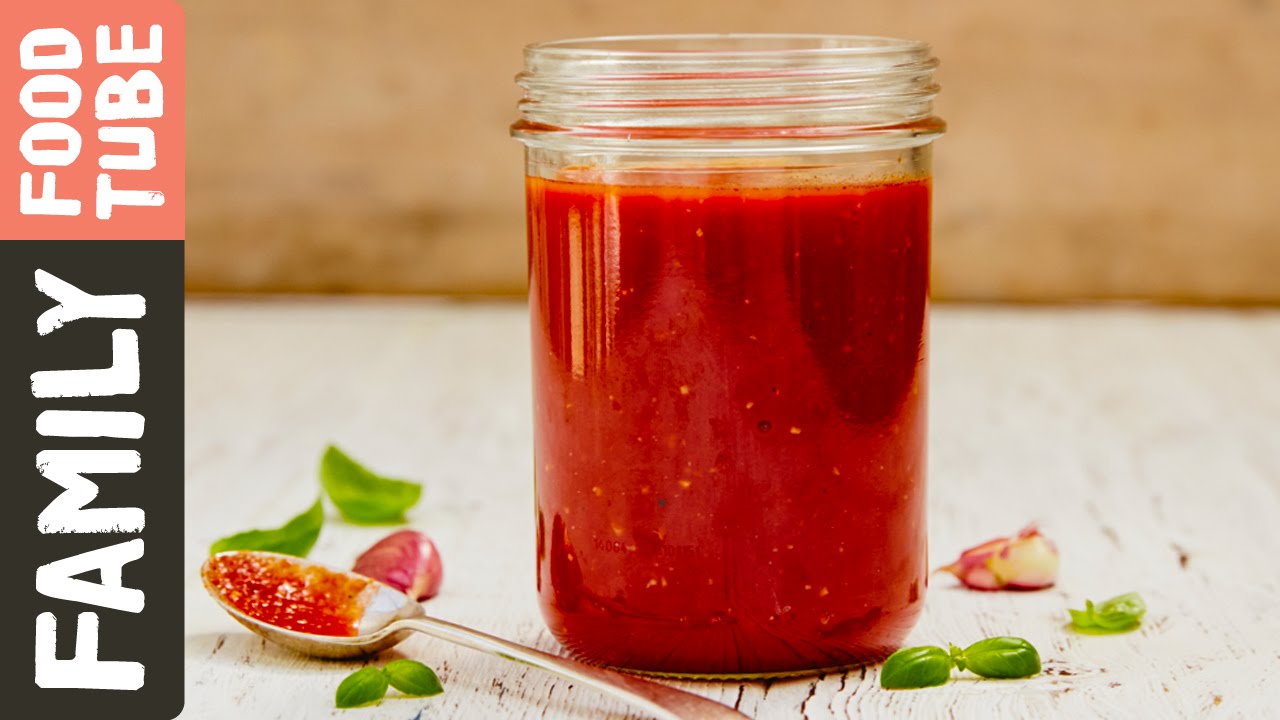 Simple tomato sauce: Barry Lewis
