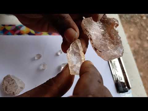 Diamonds - Gem stone - Crystal - Easy way to differentiate at home using simple methods