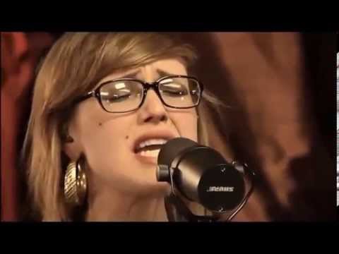 Hello Seahorse - No te vayas al bosque