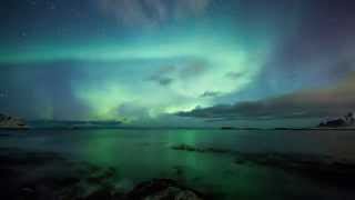 preview picture of video 'NORTH - Aurora Timelapse by Jamen Percy from Aurorachasers.co'