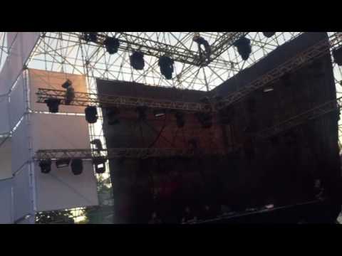 Ilario Alicante drops Technasia - Obsession (Hombre Lowdown French Kissed Edit @ Love Fest 2016