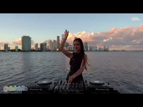 Shine on me (Taito Tikaro) #deividlo #manxu