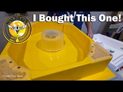 Rapid Hive Kit by Lyson, Insulated, with Feeder, and enclosed screen bottom board.