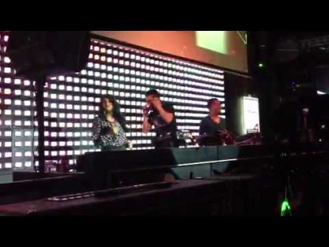 Qinoy Torsten ft Nova Eliza @Teebox Padang Secret Illusions