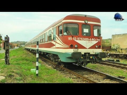 VT624 76-2409-5~76-2410-2 Diesel Triebwagen & BR628 662-8 DMU in Oradea Est Triaj - 08 April 2019