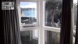 preview picture of video 'Rockside Cottage - come2scilly Property Walkthrough'