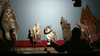 Pagelaran wayang kulit lucu menghibur - punokawan