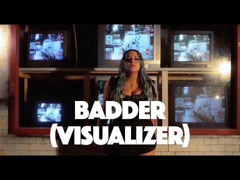 emlyn - BADDER (VISUALIZER)