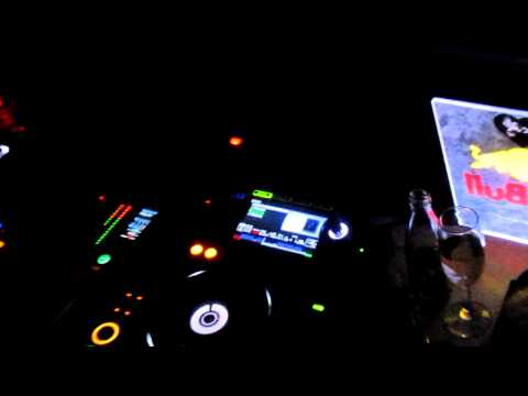 Snatt&Vix b2b Leon Bolier dropping Tiesto - Lethal Industry @ Studio Martin, Bucharest 23.09.2011