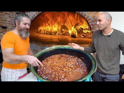 Istanbul GRAND BAZAAR Street Food Tour - You don't wanna miss this!