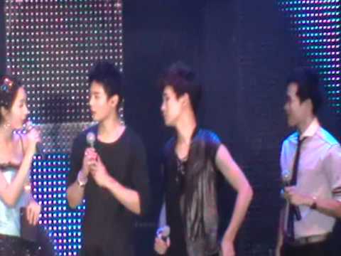 101023 Korean Pop Night Concert 2010 - SHINee - Interview (Key)