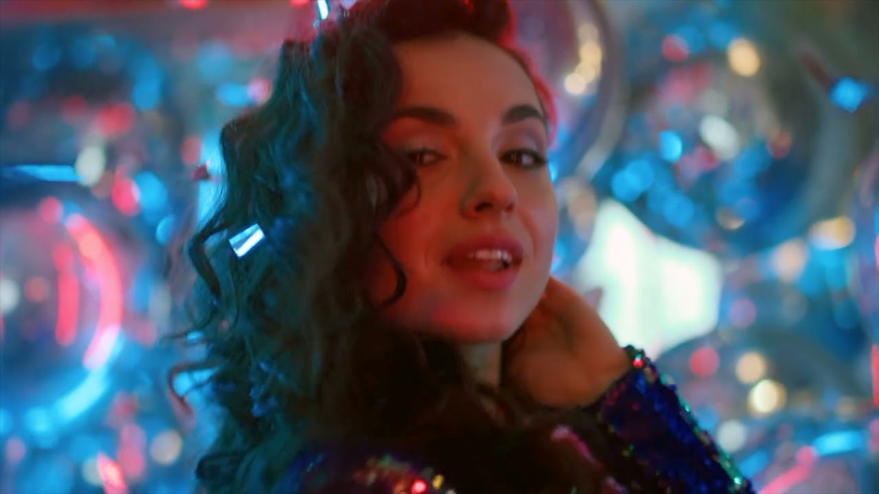 DIGITAL CUCUMBER डिजिटल ककड़ी Concombre numérique (Official Music Video)