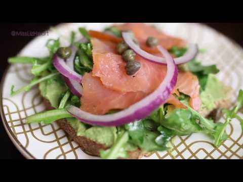 How To Make Avocado Toast 5 Ways -  Easy & Healthy Lunch Ideas - MissLizHeart Video