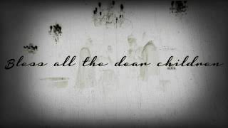 [OFFICIAL LYRICS VIDEO] Away in a Manger – Pentatonix