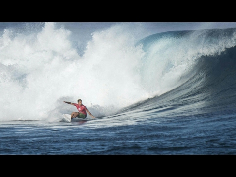 EPIC HEAT: Julian Wilson vs Italo Ferreira | Quarterfinal Heat 1 | Fiji Pro 2015