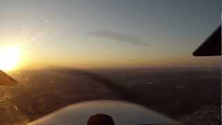 preview picture of video 'Cessna 172 Skyhawk flight from Waxahachie to Grand Prairie GoPro HD'