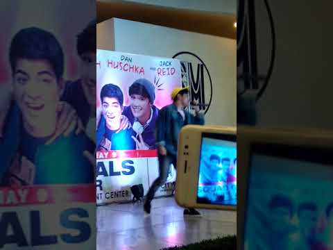 "KNKLG" by Julian Trono at SM Pampanga ❤