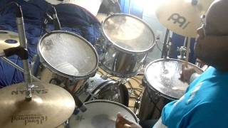 Reuben Wilson/ Kenny Garrett/ Rodney Jones/ J.T. Lewis - Scrapple From The Apple (Drum Cover)